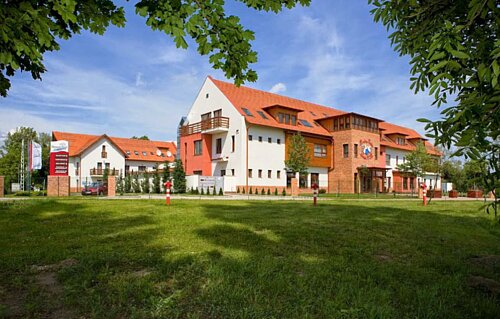 Diamant Hotel Szigetköz unmittelbar in den Donauauen